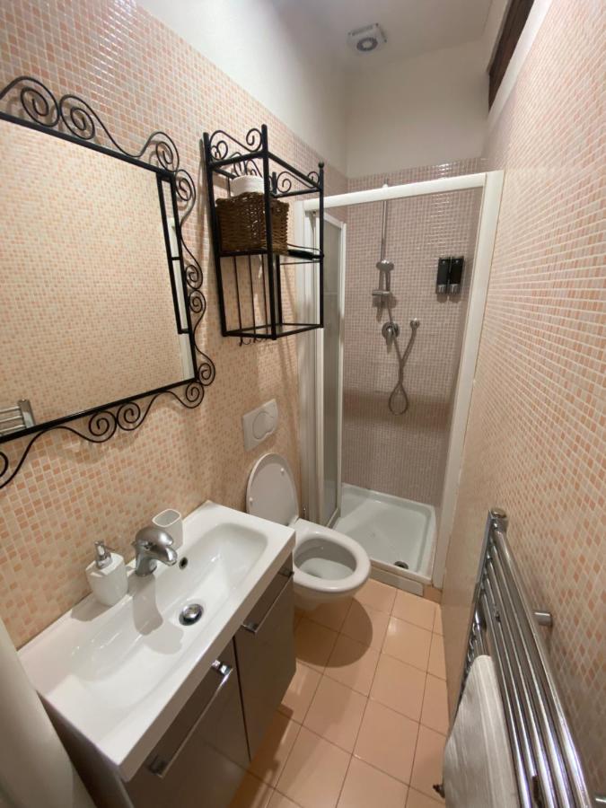 B&B And Home La Piazzetta Della Pioggia Bolonya Dış mekan fotoğraf