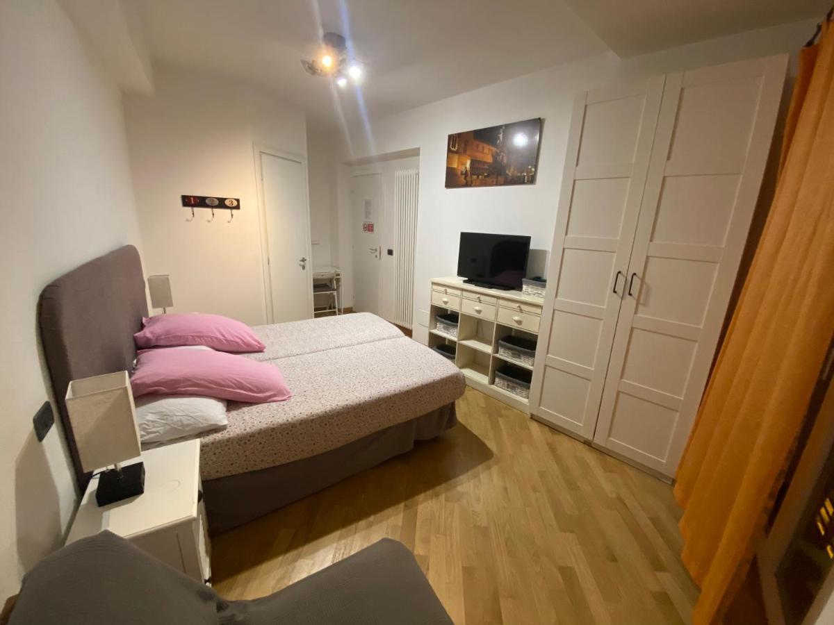 B&B And Home La Piazzetta Della Pioggia Bolonya Dış mekan fotoğraf