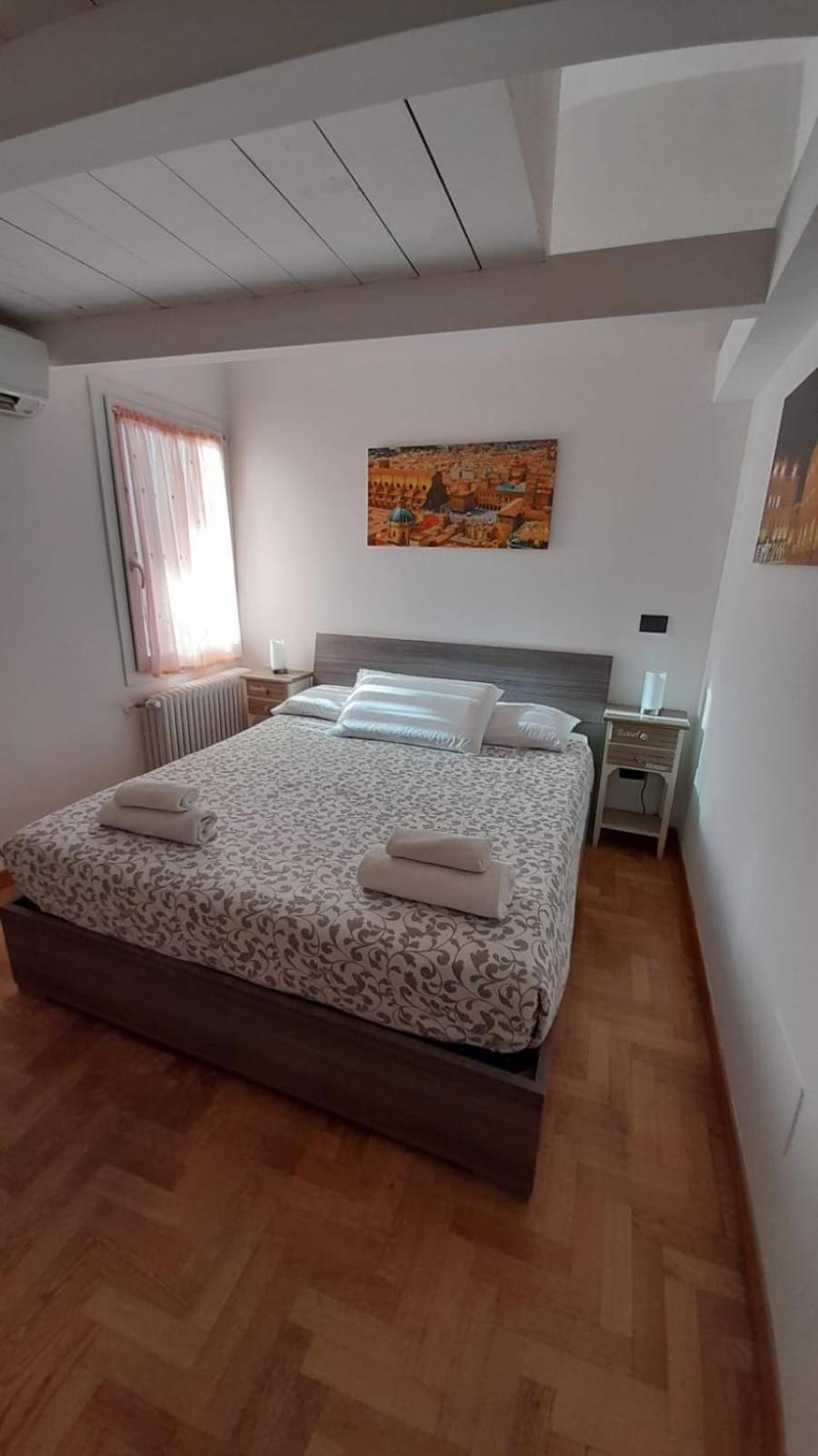 B&B And Home La Piazzetta Della Pioggia Bolonya Dış mekan fotoğraf