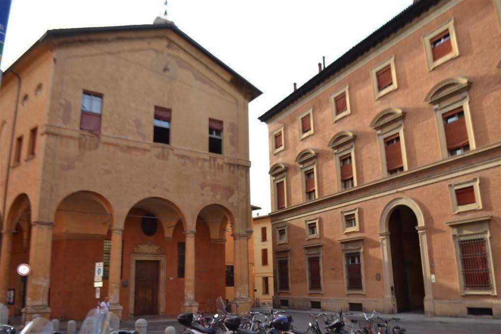 B&B And Home La Piazzetta Della Pioggia Bolonya Dış mekan fotoğraf
